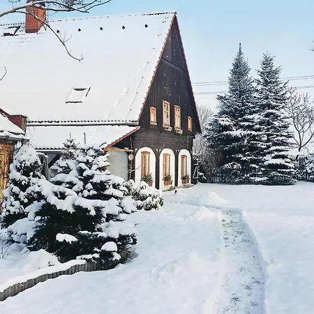 Holiday St-755 Сasa de vacaciones Dolni Rasnice